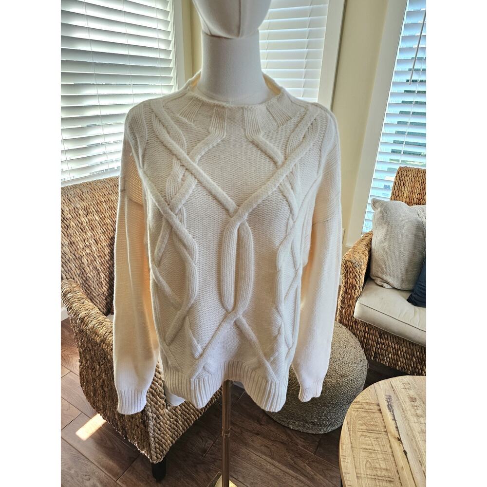 Everlane Ivory Cable Knit Sweater